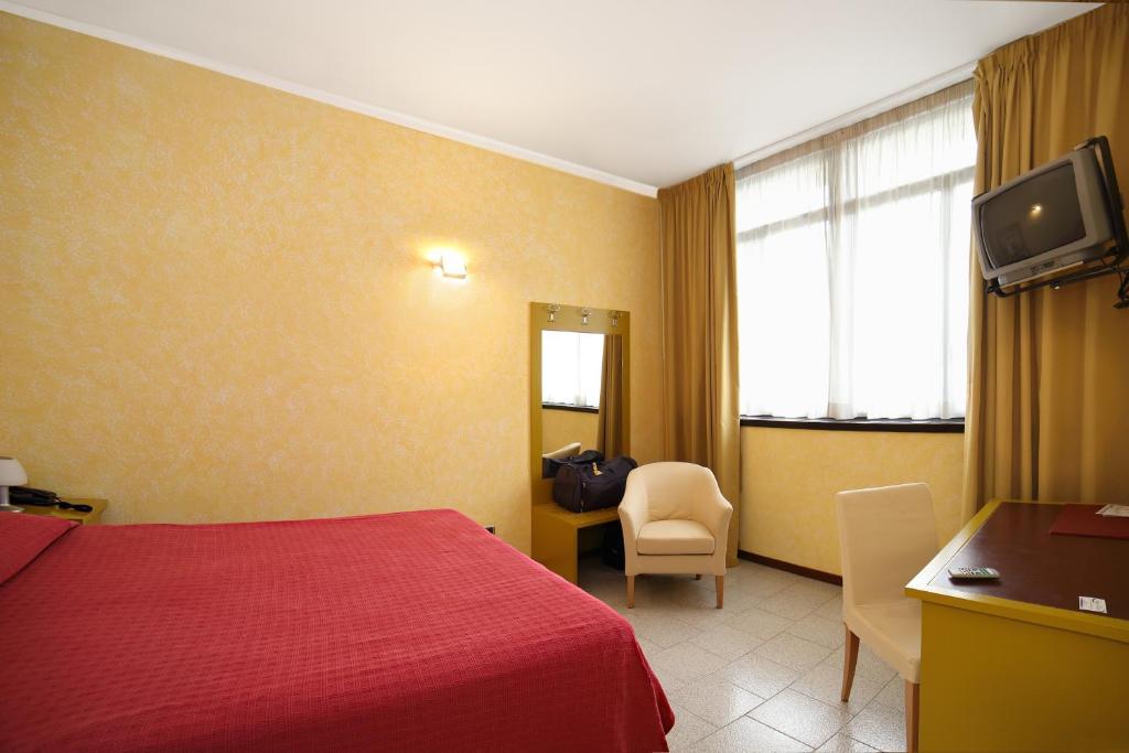 Aquamaris Hotel Sala Baganza Quarto foto